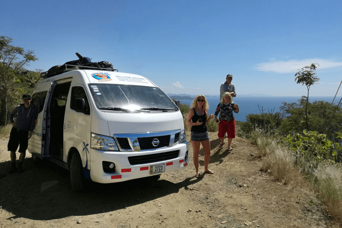 Bus Stop at the Nicoya Peninsula to see the ocean view